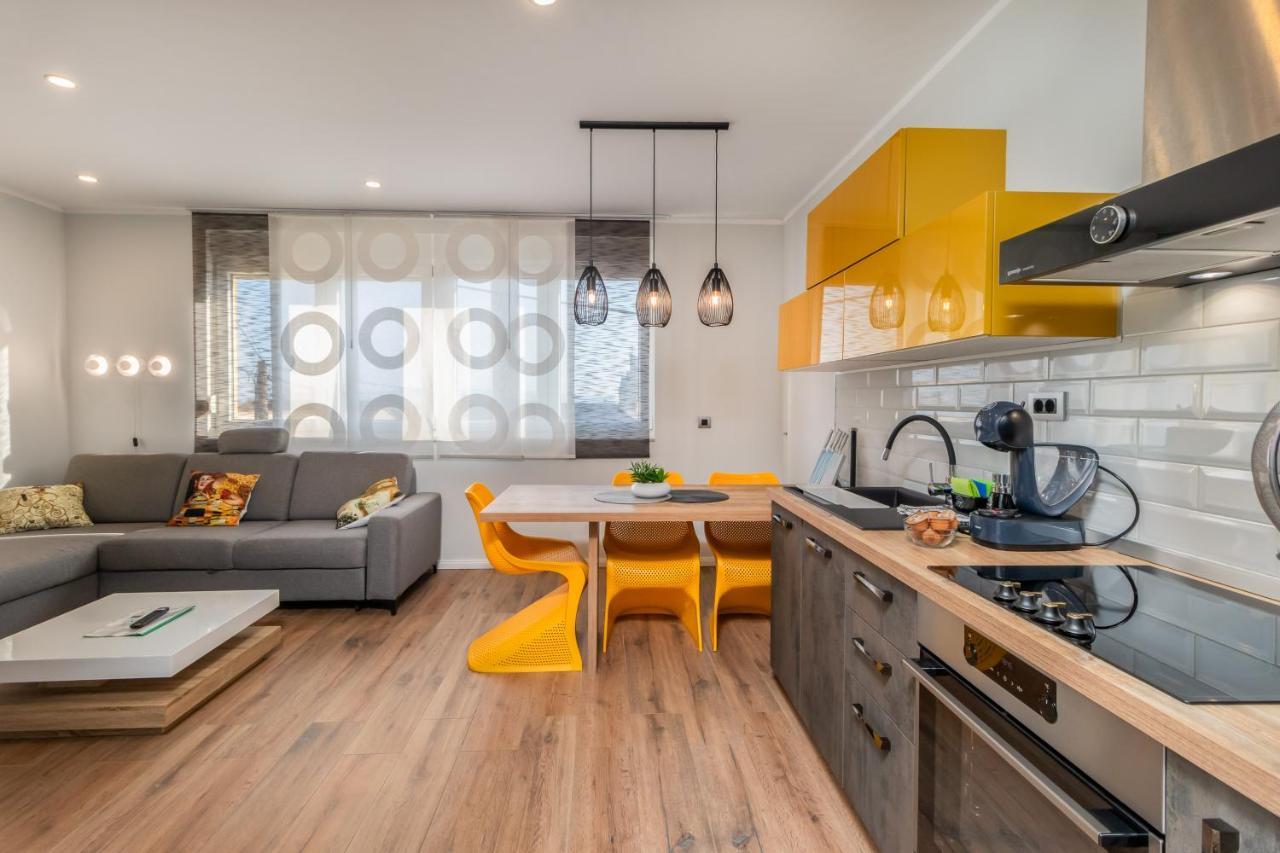 Adastra Apartments With Private Parking And Floor Heating Rijeka Exterior foto